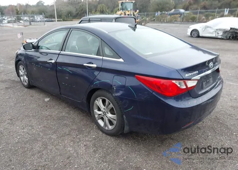 2013 Hyundai Sonata Limited z USA, uszkodzony, nr VIN 5NPEC4AC4DH618895
